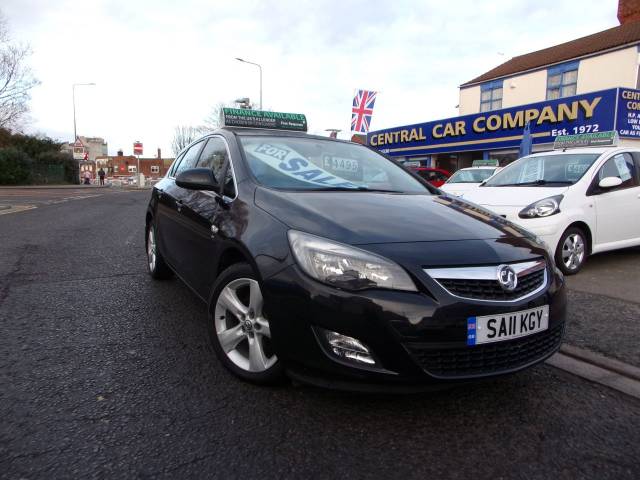 Vauxhall Astra 1.6i 16V SRi 5dr Hatchback Petrol Black