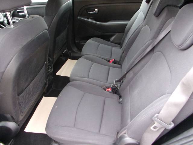 2014 Kia Carens 1.7 CRDi 1 5dr
