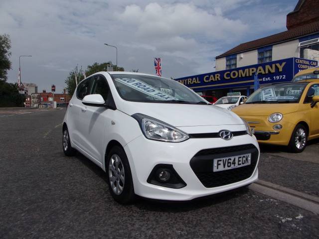Hyundai i10 1.0 SE 5dr Hatchback Petrol White