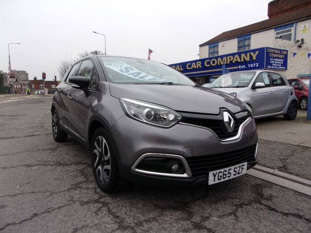 Renault Captur 0.9 TCE 90 Dynamique Nav 5dr Hatchback Petrol Grey/black