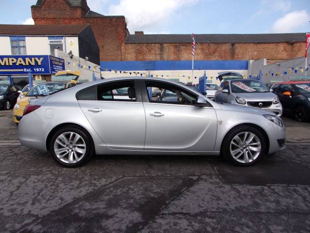 2016 Vauxhall Insignia 1.6 CDTi SRi Nav 5dr [Start Stop]