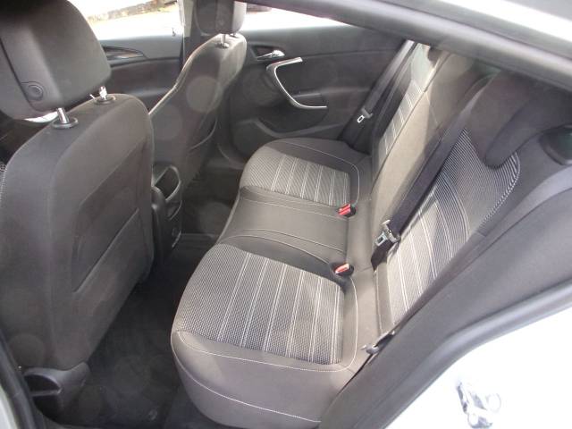 2016 Vauxhall Insignia 1.6 CDTi SRi Nav 5dr [Start Stop]