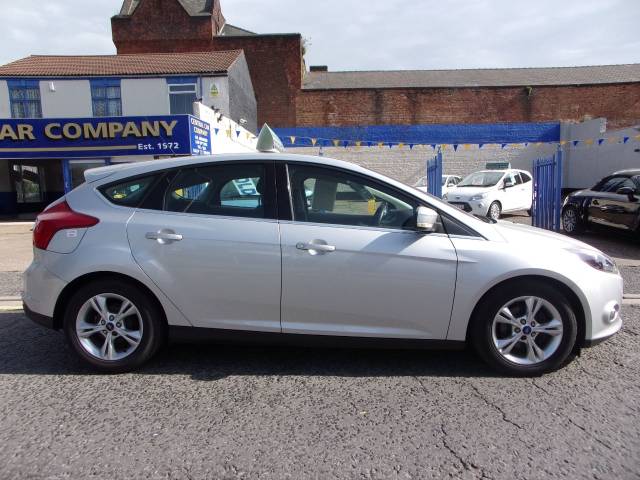 2012 Ford Focus 1.6 TDCi 115 Zetec 5dr